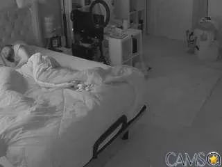 voyeurcam-house-charleys-room’s (Camsoda) Photo