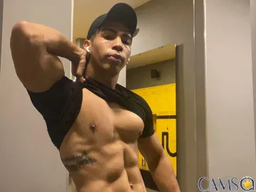 Andrew-Wolf’s Flirt4Free Profile Image