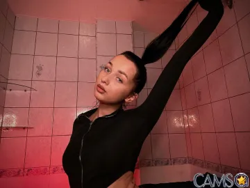 Gia-Shelia’s (Flirt4Free) Photo