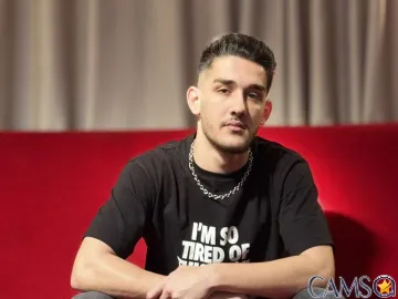 JonathanWeston’s (LiveJasmin) Photo