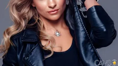 AliceMontclair’s (SkyPrivate) Photo