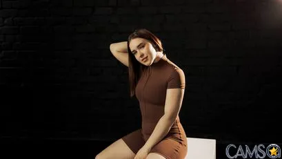 Picture of LauraHlot from SkyPrivate