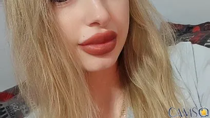 LoraSinClare’s (SkyPrivate) Photo