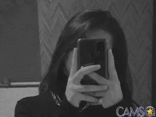 Picture of SkyShally from Streamate