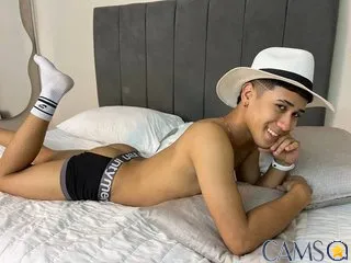 TwinkTommy18’s (Streamate) Photo