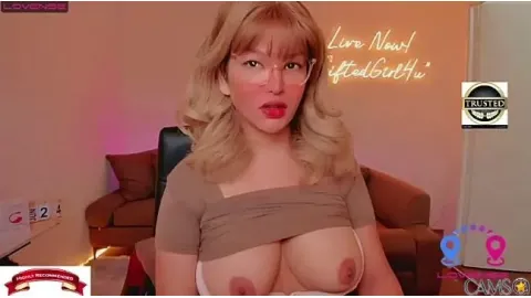 GiftedGirl4u’s Stripchat Profile Image