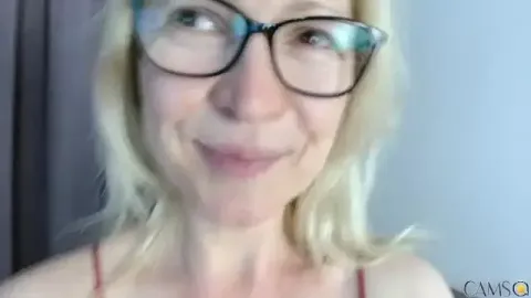 LadyMilfxxx’s Stripchat Profile Image