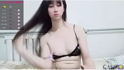 mimi-yangyang’s Stripchat Profile Image