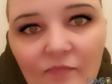 kimi’s (Xcams) Photo