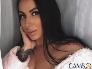 MindyDesire’s XloveCam Profile Image