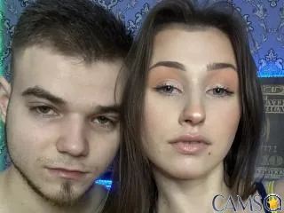 VikkiAndGeorge’s XloveCam Profile Image